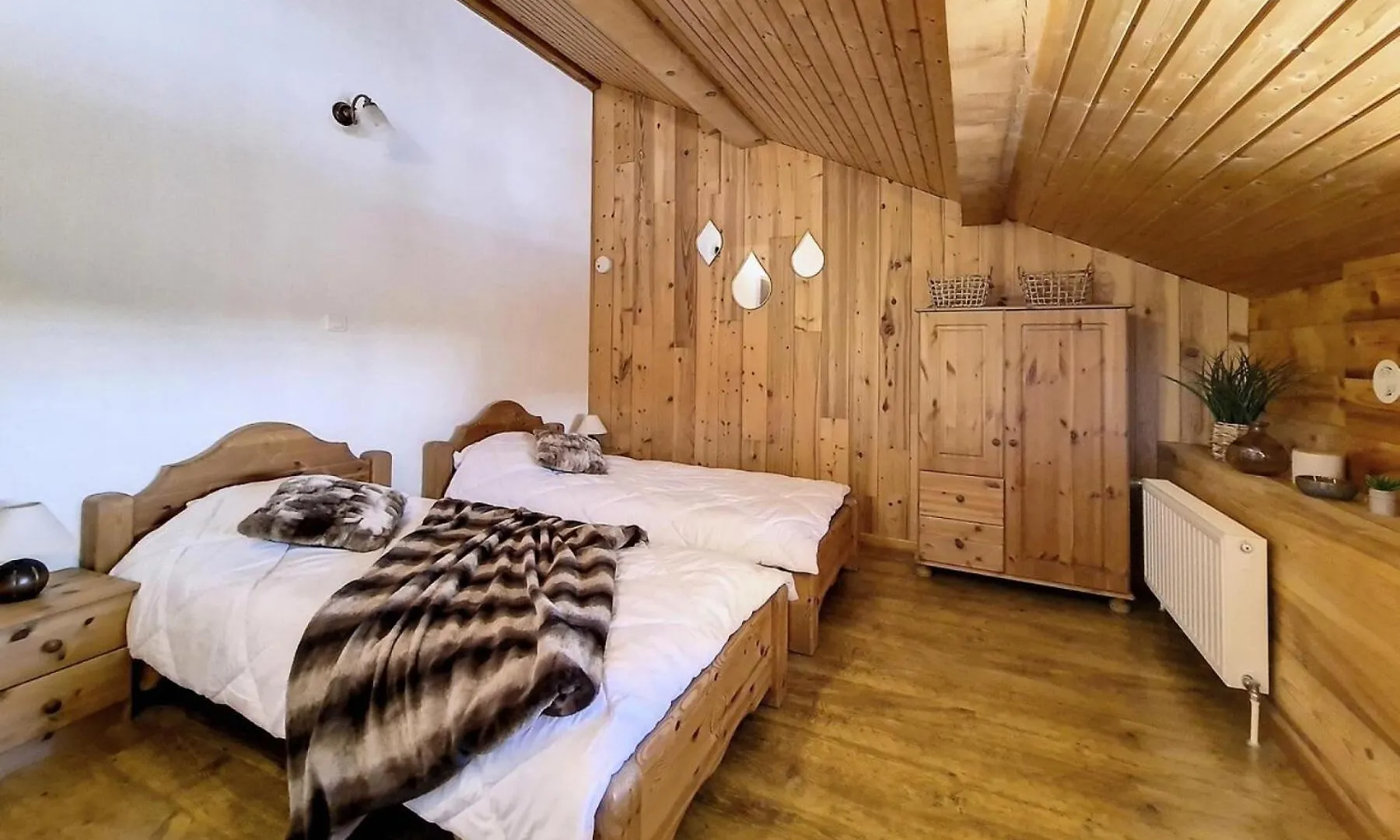 Residence Les Granges - Chalet Spacieux - Centre Village Des Granges - Sauna Mae-0184 Saint-Marcel  0*, Saint-Marcel (Savoie) Frankrijk